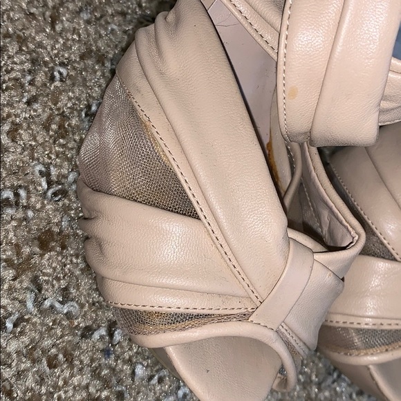 JLo blush/nude heels - Picture 3 of 7